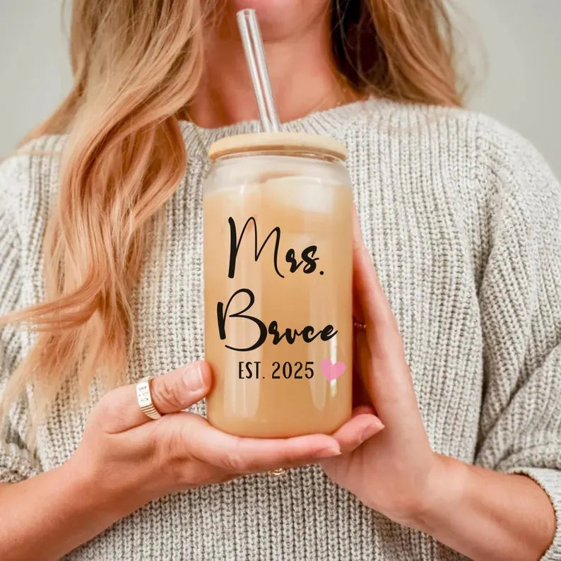 Personalized Wedding Tumbler – Custom Bride & Bridesmaid Cup