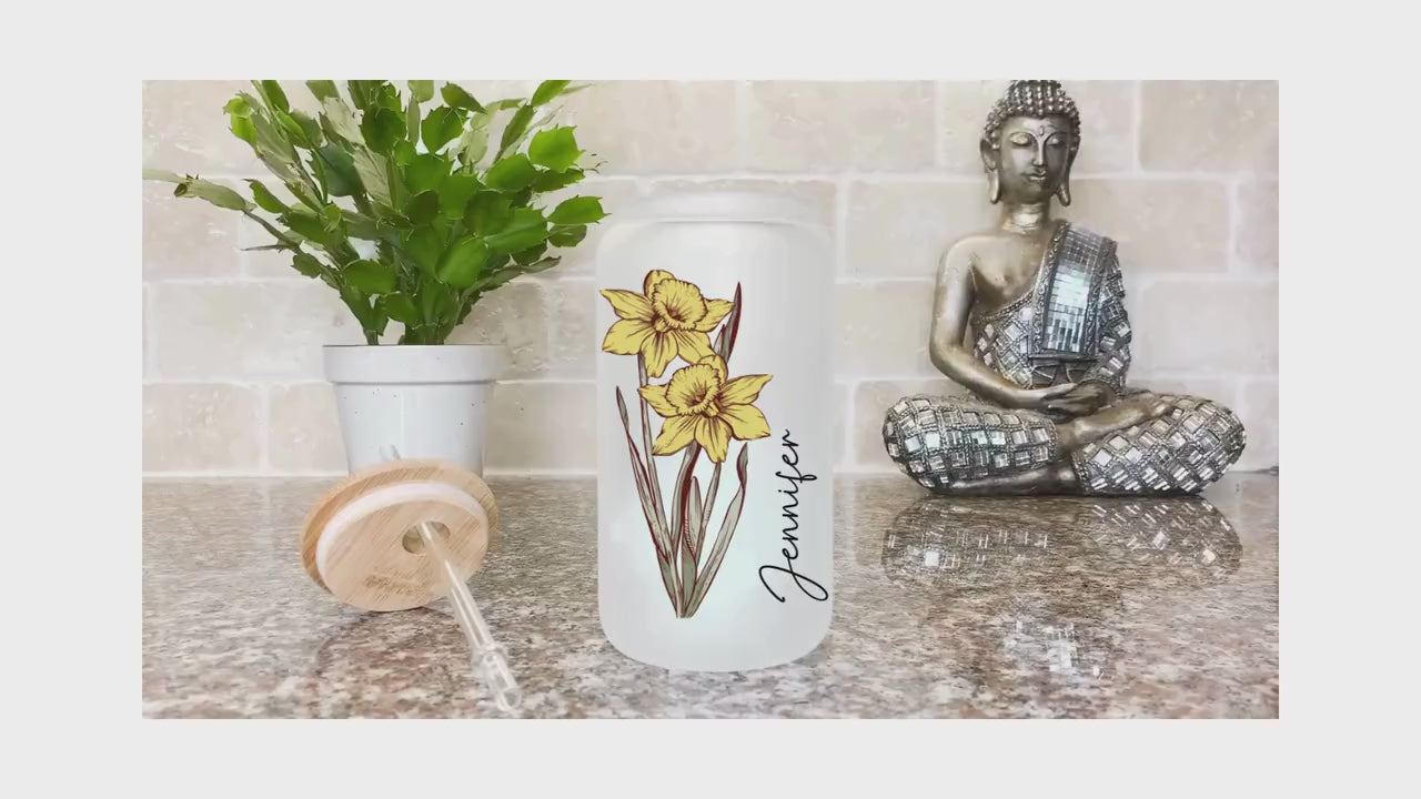 Personalized Birth Flower Glass Cup – Custom Family Tumbler