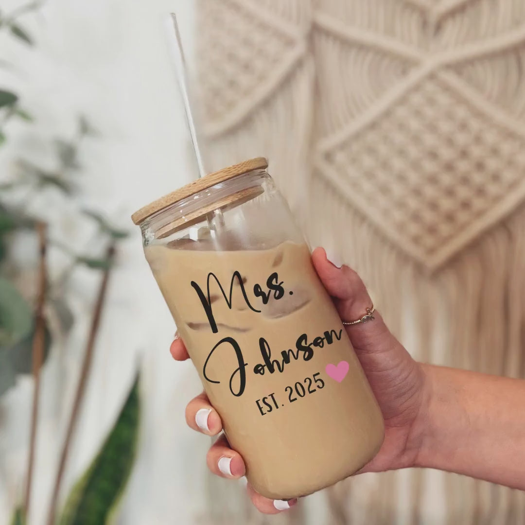 Personalized Wedding Tumbler – Custom Bride & Bridesmaid Cup